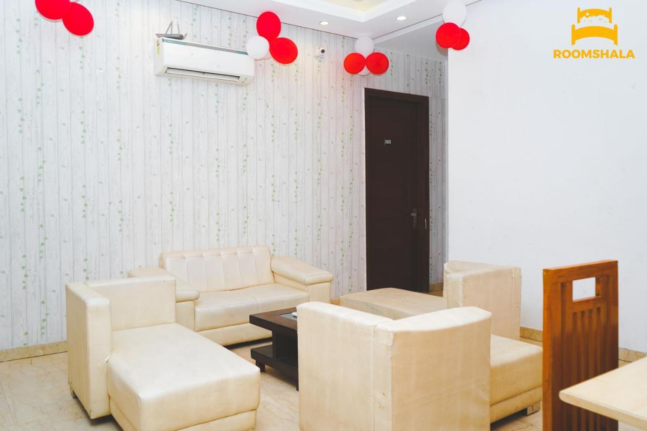 Hotel LS 21 Badshahpur Buitenkant foto