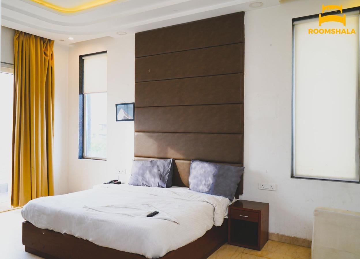 Hotel LS 21 Badshahpur Buitenkant foto
