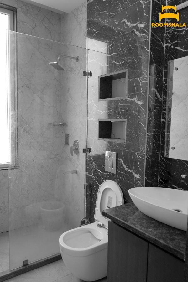 Hotel LS 21 Badshahpur Buitenkant foto