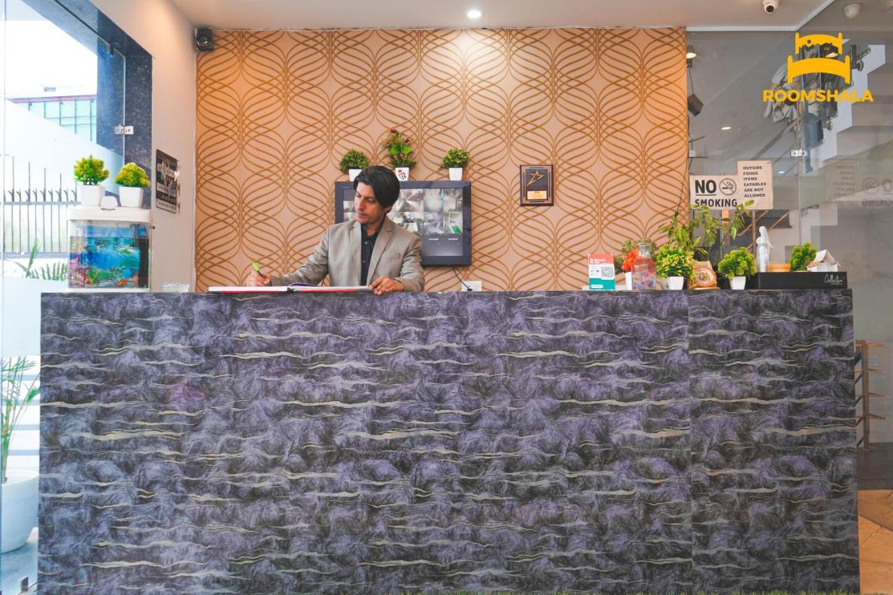 Hotel LS 21 Badshahpur Buitenkant foto